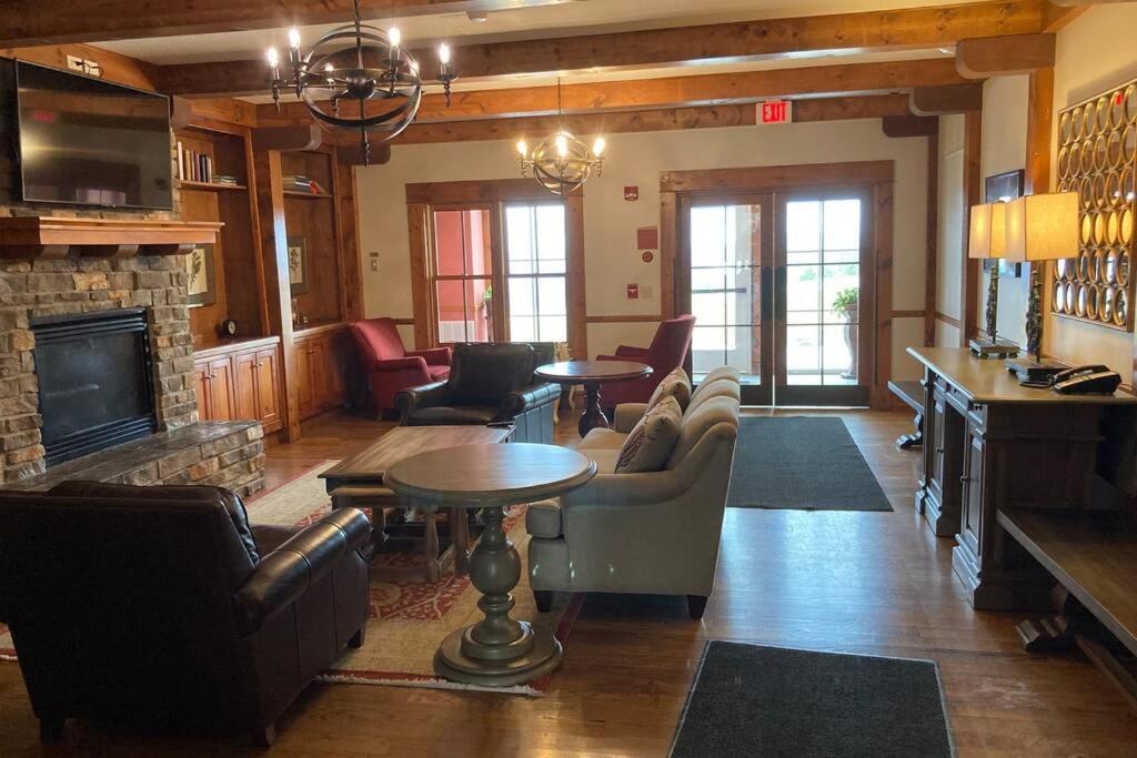 'The Treehouse' At Snowshoe - Village & Slope View Bagian luar foto